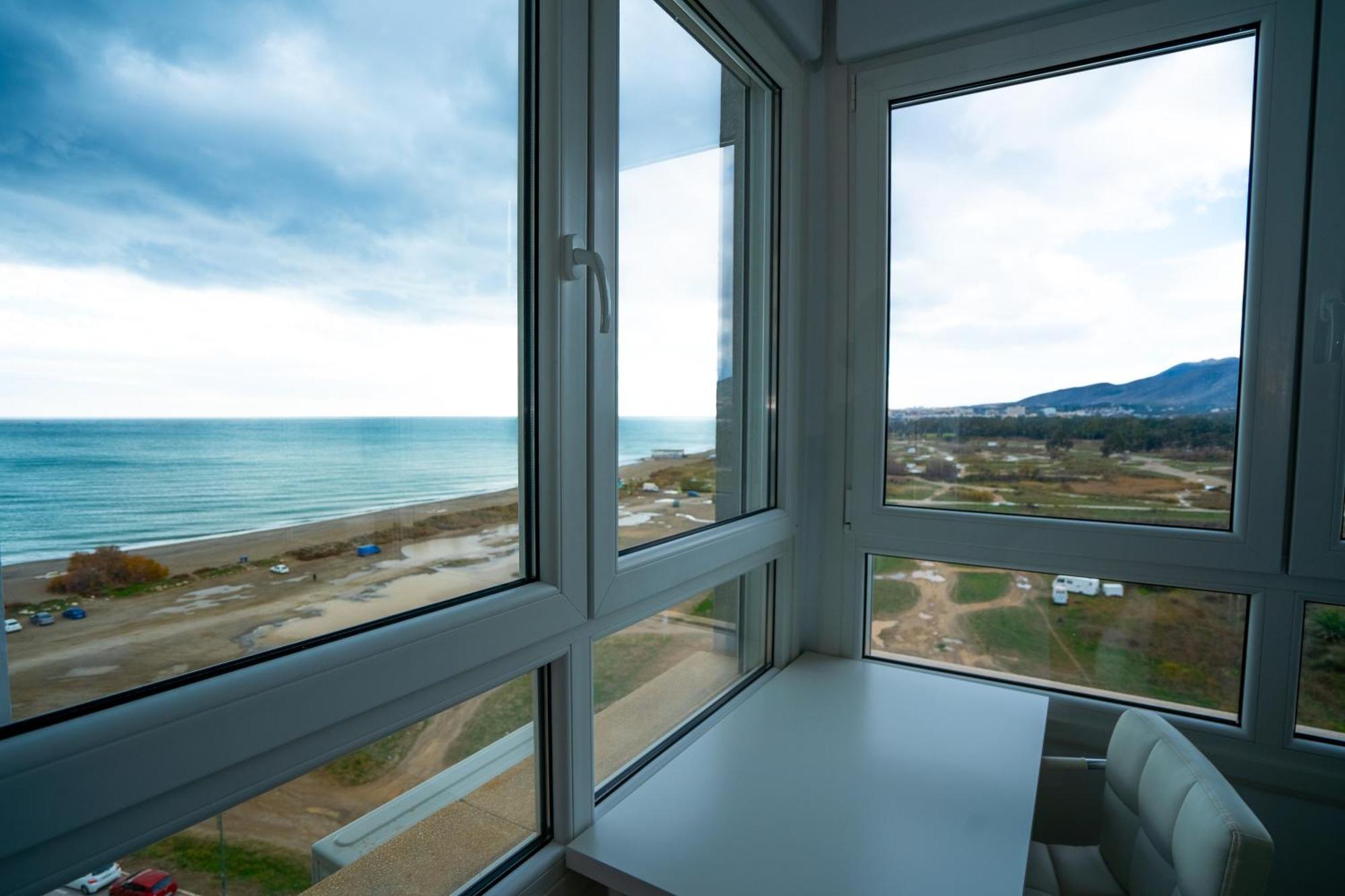 Sunstay Guadalmar Loft Seaview Малага Екстериор снимка