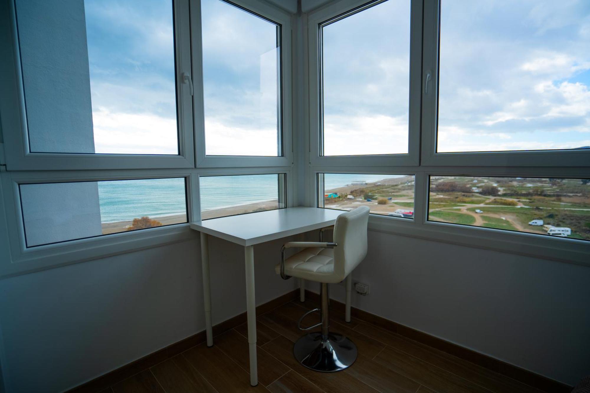 Sunstay Guadalmar Loft Seaview Малага Екстериор снимка
