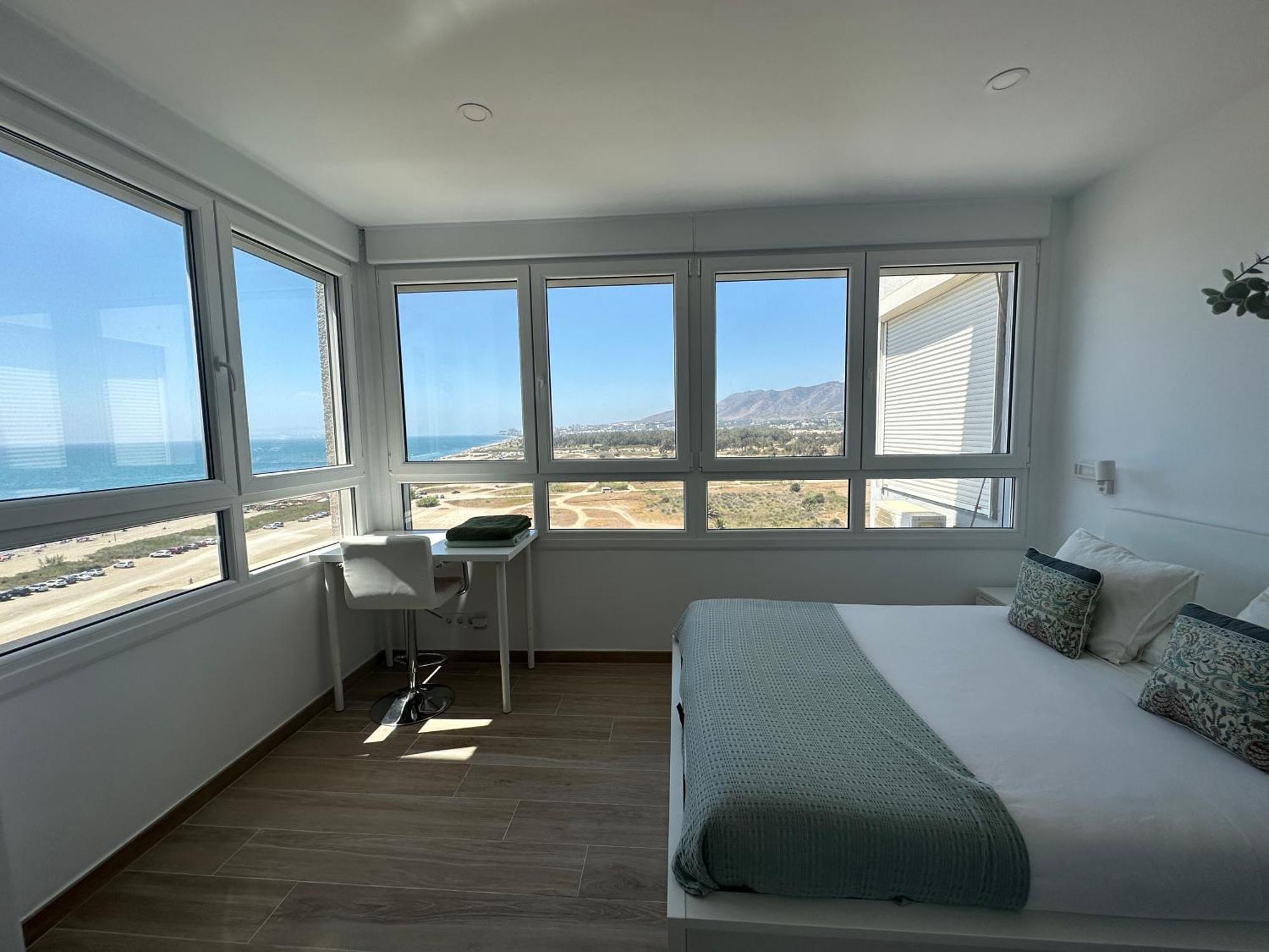 Sunstay Guadalmar Loft Seaview Малага Екстериор снимка